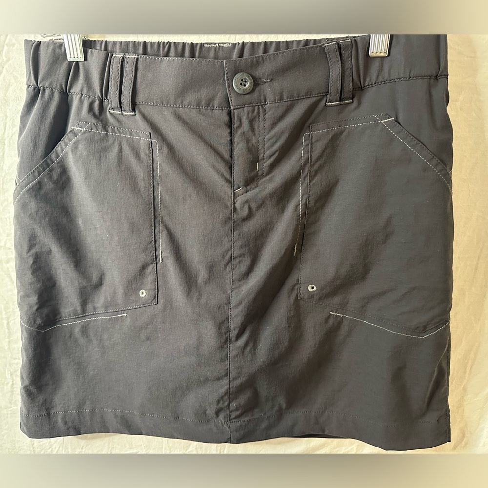 Eddie Bauer Sport Active Fit Black Skort Built-In Shorts Size M